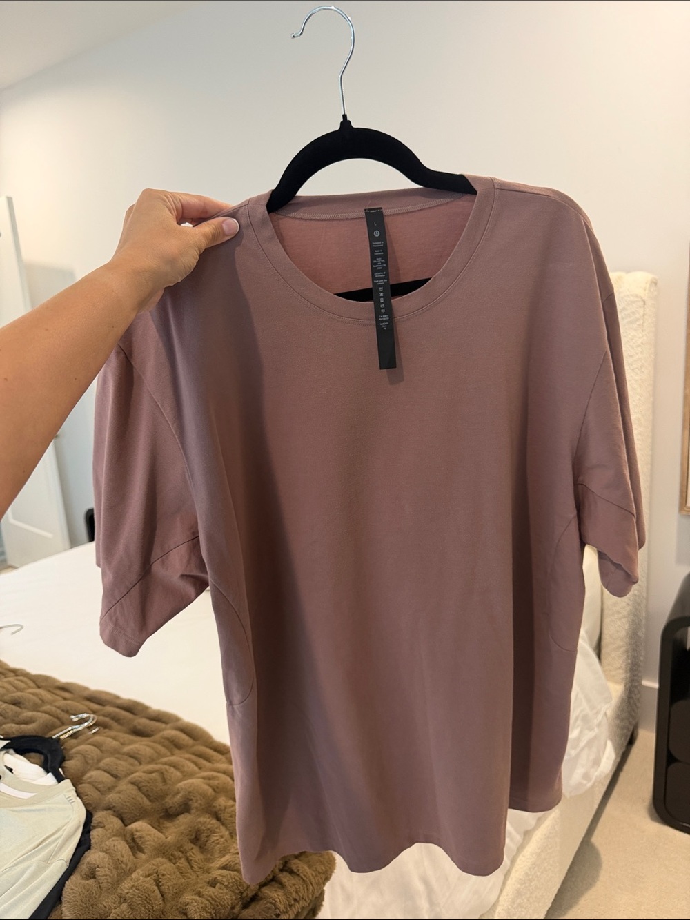 lululemon athletica Relaxed Crew Tee in Mauve